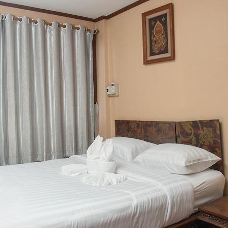 Отель S.K. House 1 Чиангмай Экстерьер фото